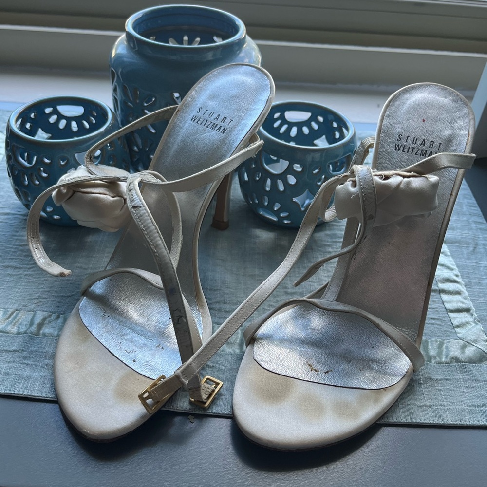 Well loved Stuart Weitzman heels